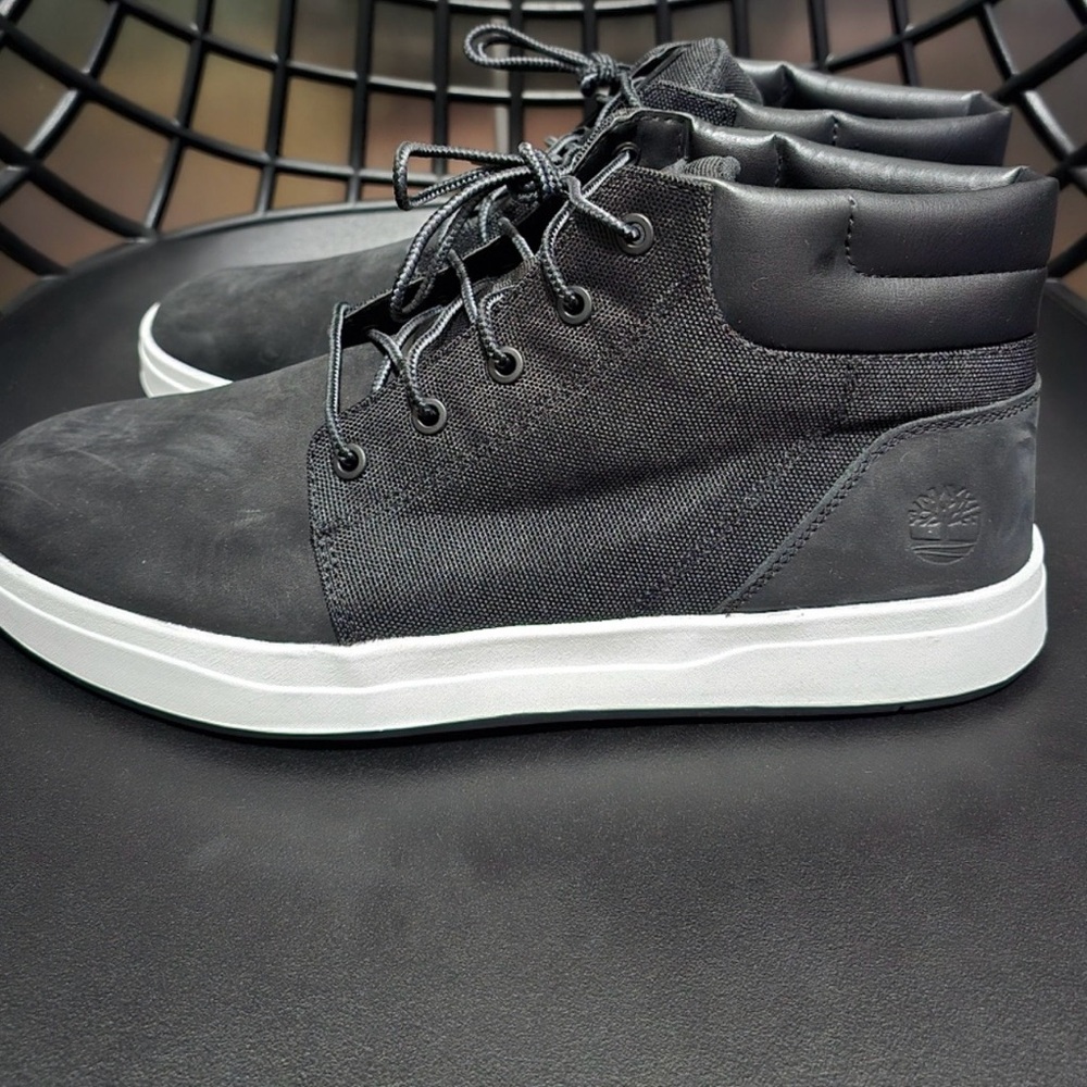 Timberland Black High-Top Sneakers Size 11